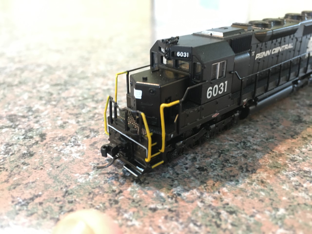 N scale Atlas SD35 - watchtrainsnow.com